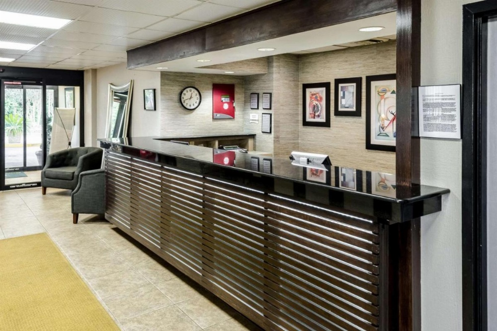 Quality Inn Moss Point Image 15
