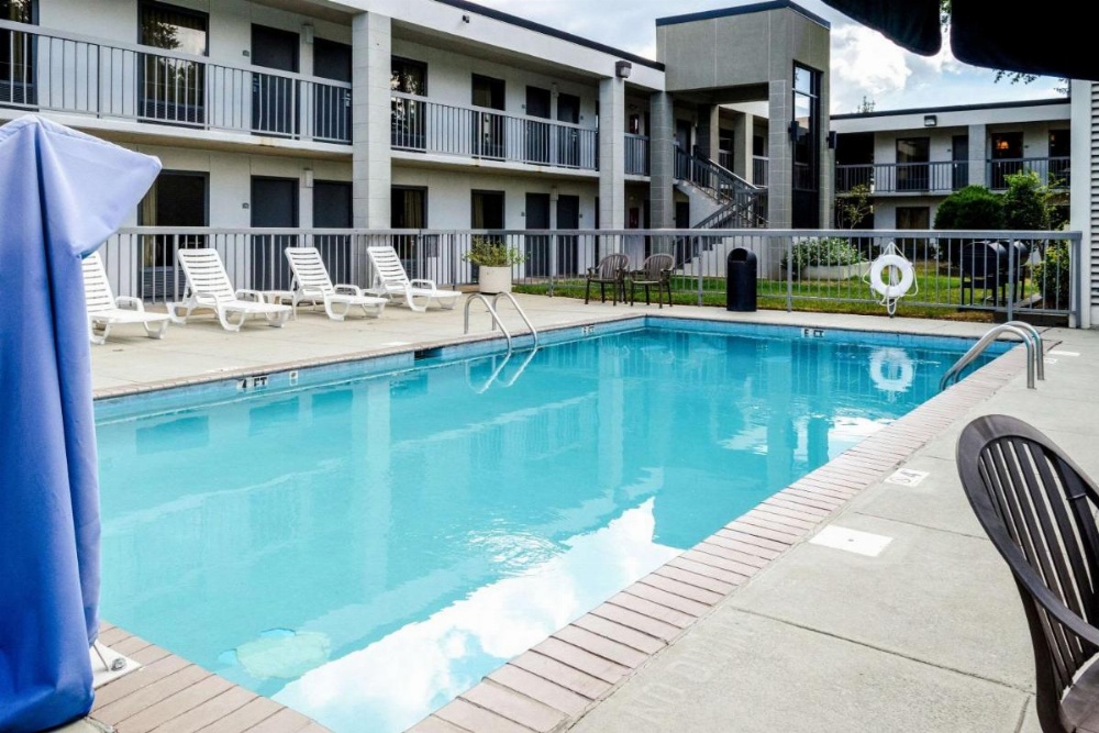 Quality Inn Moss Point Image 16