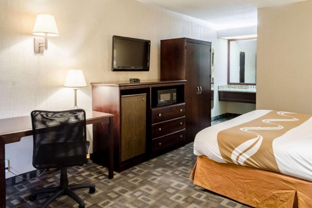 Quality Inn Moss Point Image 18