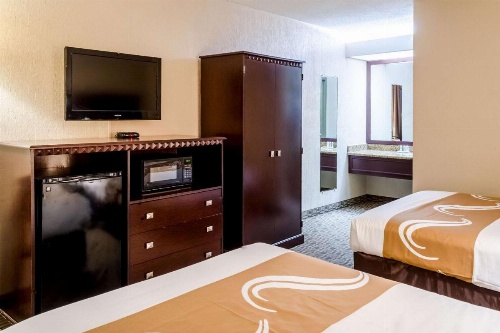Quality Inn Moss Point image 9